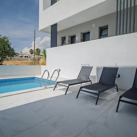 Kalithea Shared Pool Maisonettes Apartment